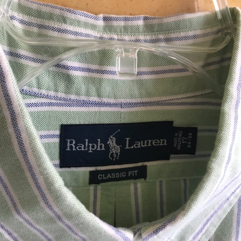 Men shirt by Ralph Laure. Size 17. Perfect